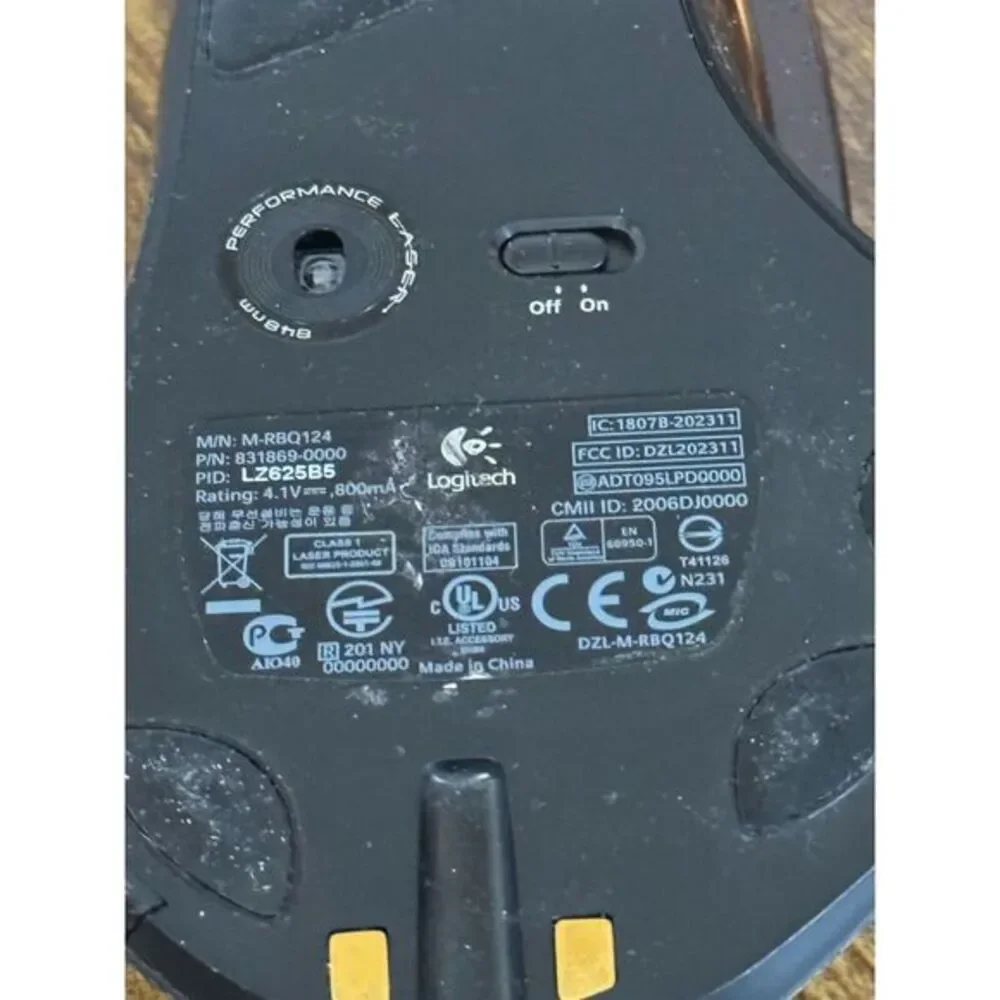 Logitech MX‎ Revolution Mouse M-RBQ124 NO CHARGER, NO DONGLE AS IS